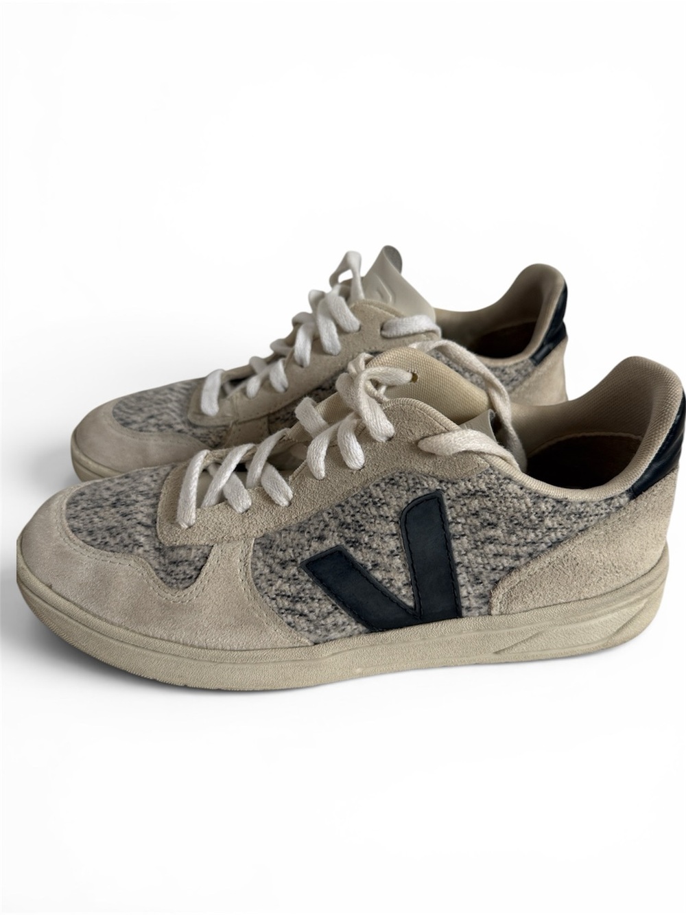Veja V-10 Flannel Snow Black Sneakers Women's 7 EU 38 Sustainable